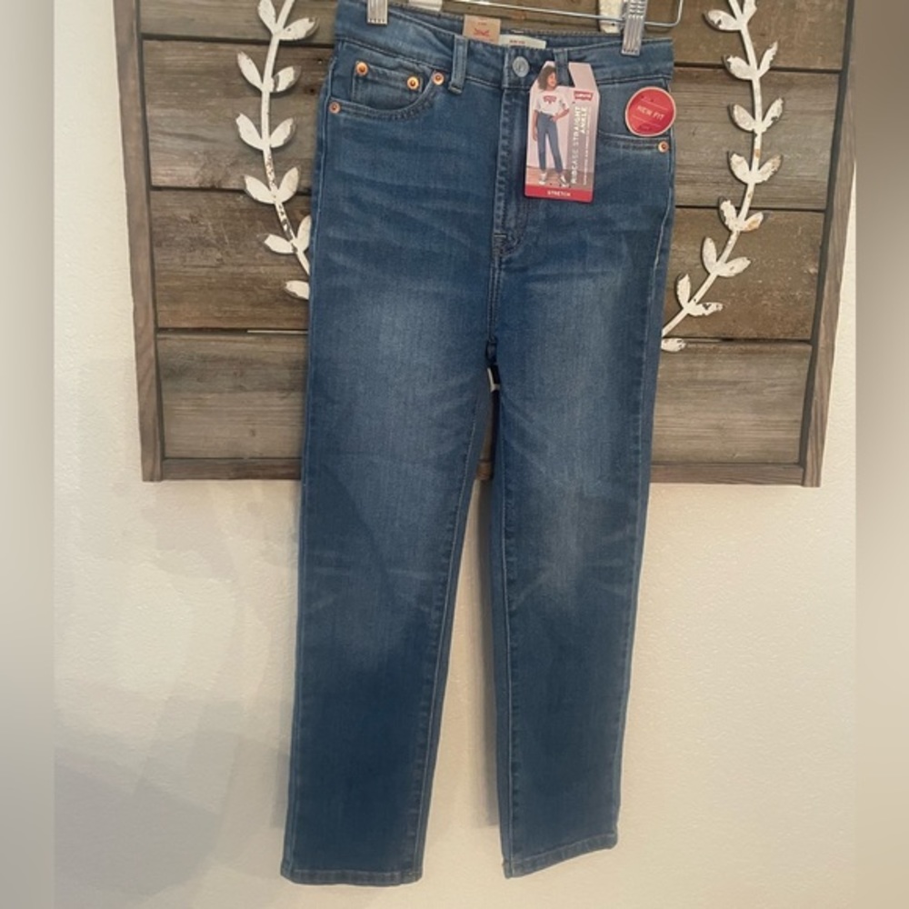 Levi’s ribcage straight ankle stretchy denim girls size 8 NWT